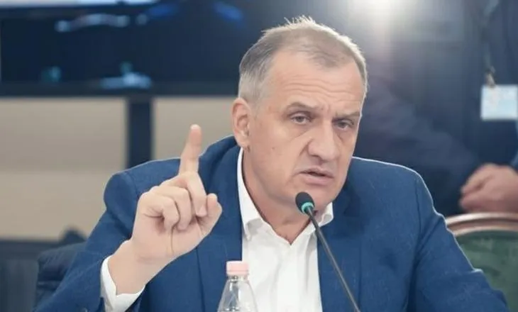 U lirua nga qelia, Ilir Beqaj: Kam qëndruar padrejtësisht në paraburgim gjatë 15 muajve të fundit
