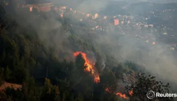 U rrezikuan banesa dhe biznese/ Si paraqitet situata me zjarrin në malin e Krujës?