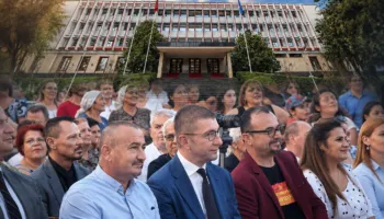 “U shkel mirësjellja, mungoi himni jonë”, MEPJ reagon për aktivitetin ku mori pjesë Mickoski: Ishte edhe kryebashkiaku i Pustecit…