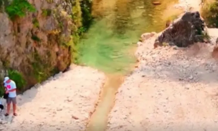 Ujëvara e Rasalit në Velçë, peizazhe magjike