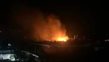 Ukraina bombardon me dronë rafinerinë ruse të naftës në Perm, e nxjerr jashtë funksionit! Prodhonte mbi 250 mijë fuçi nafte në ditë