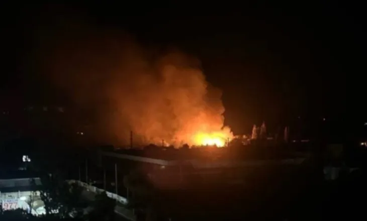 Ukraina bombardon me dronë rafinerinë ruse të naftës në Perm, e nxjerr jashtë funksionit! Prodhonte mbi 250 mijë fuçi nafte në ditë