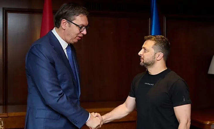 Ukraina s’njeh Kosovën! Tritan Shehu: Zelenski krah Vuçiç bëri ‘gafë’ politike