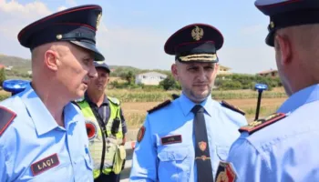 Vendosen 1100 gjoba shpejtësie! Hita në terren: Në 1 vit u hoqën 1 mijë patenta