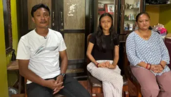 “Vetëm 10 sekonda na ndanë nga vdekja”, 16-vjeçarja rrëfen tmerrin e përmbytjeve në Nepal