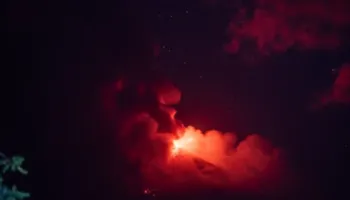 VIDEO/ Alarm në Guatemala, shpërthen vullkani Fuego, evakuohen banorët