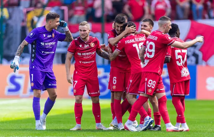 VIDEO/ Asist i Shehut në Poloni, por bie Widzew Lodz