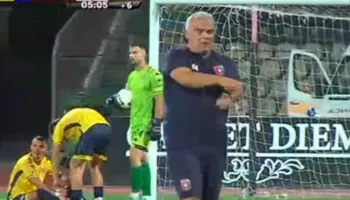 VIDEO/ E pabesueshme ajo që ndodh te Elbasani-Vllaznia! Martini ironizon për VAR-in, por goli i fitores anulohet…vërtetë!