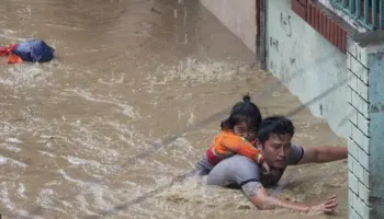 VIDEO/ Katastrofë në Nepal, të paktën 17 të vdekur dhe shumë të zhdukur nga përmbytjet masive e rrëshqitjet!
