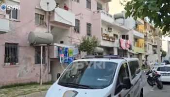 VIDEO/ Konflikt në familje, burrë e grua përfundojnë me plagë thike në spital