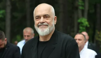 VIDEO / Rama ndan historinë e peshkatarit nga Vlora: Një jetë mes dallgëve…