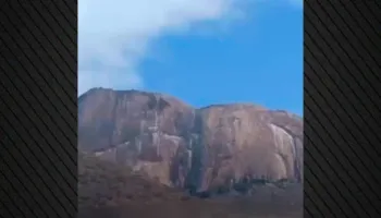 VIDEO/ Rrëzohet helikopteri, humbin jetën piloti dhe gjashtë turistë
