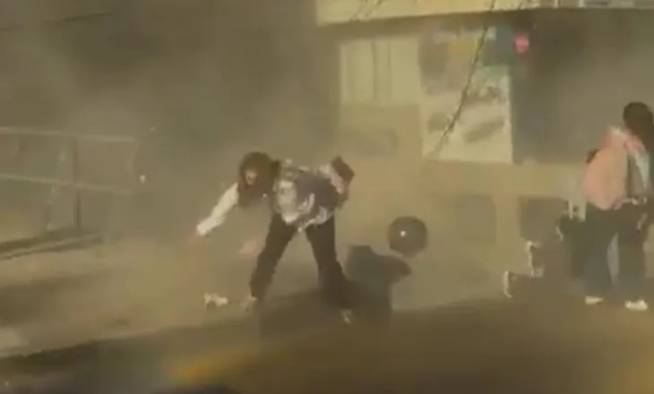 VIDEO/ Tërmet apokaliptik me forcë 7,4 ballë në Kolumbi, dhjetëra të vdekur! Ndërtesa të shembura dhe ulërima! Nisin kërkimet në rrënoja, shikoni pamjet e tmerrit