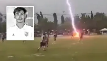 Video/ Tragjedi në Tajlandë: Futbollisti 24-vjeçar humb jetën pasi u godit nga rrufeja gjatë ndeshjes