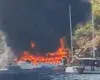 VIDEO/ Zjarri shkrumbon anijet turistike në Turqi, 115 personat në bord zhyten në det për të shpëtuar! Flakë e tym i zi, shikoni pamjet