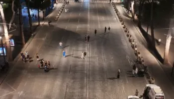 VIDEOLAJM/ Ulet pjesëmarrja në ditën e 66-të të protestës para Kryeministrisë, pamjet me dron