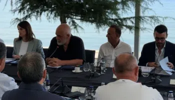 Vijojnë takimet, pas drejtuesve politikë, Rama mbledh ministrat në Pogradec