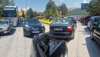Vit i ri, avaz i vjetër! Rikthehen radhët në kufi, fluks emigrantësh dhe mjetesh në Kapshticë!