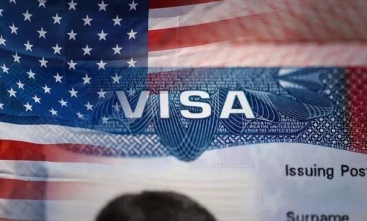 Vizat amerikane, me program për garanci financiare/ Rregulli siguron që njerëzit të mos qëndrojnë tej afateve