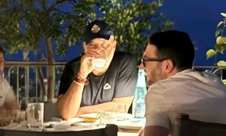 Vizita e Alex Soros në Shqipëri, Demiraj: Një përpjekje për të shpëtuar investimin 25-vjeçar
