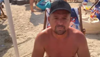 Vrasja e 20-vjeçarit në Ksamil trondit pushuesit: Jemi me fëmijët, si t’u themi se është vrarë dikush (VIDEO)