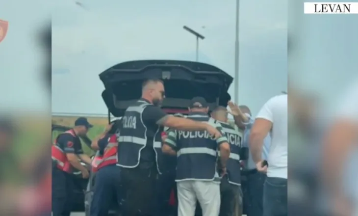 Vrasja e turistit në Ksamil/ Momenti kur policia e gjen në bagazh Sokrat Vatën, shofere e makinës një grua, pasagjer një turk