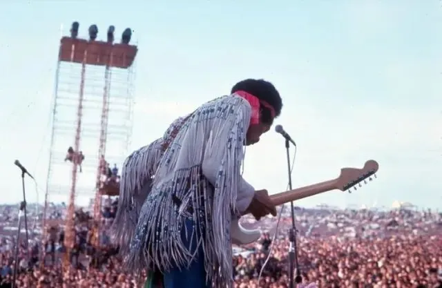 Woodstock, festivali që tejkaloi muzikën dhe u bë simbol i një epoke