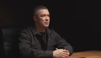 Zelenski e shkarkoi nga detyra, ish-ministri i Mbrojtjes e sfidon: Hajde përballemi në zgjedhje