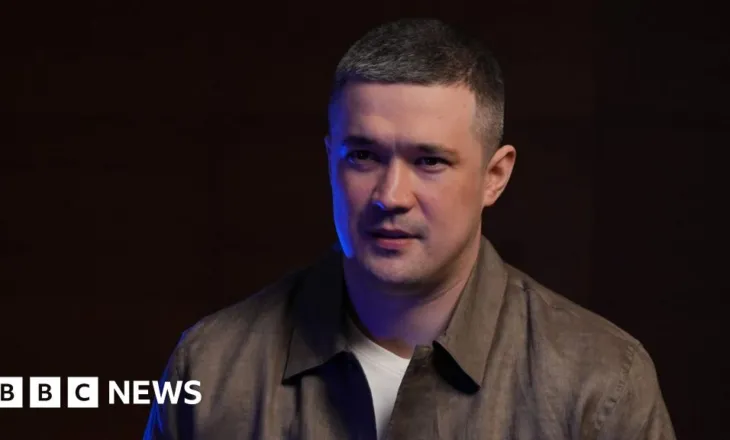 Zelensky duhet të pyetet për korrupsionin qeveritar, thotë ministri i shkarkuar për BBC