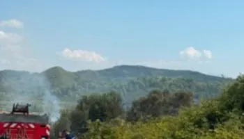 Zjarr masiv pranë nënstacionit 400 kV në Elbasan, shmanget rreziku për infrastrukturën energjetike