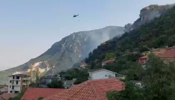 Zjarret në Krujë, normalizohet situata dhe izolohen vatrat në Abaze e Zidoll