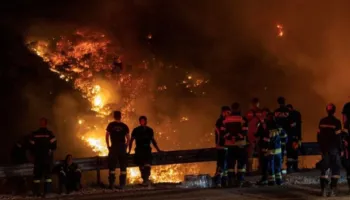 Zjarret përfshijnë Europën Jugore, situatë alarmante në Kroaci dhe Greqi