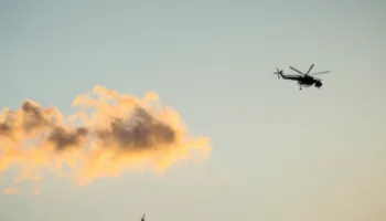 Zjarri në Greqi, përplasen dy avionë që hidhnin ujë për shuarjen e flakëve