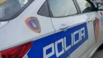 Zjarri në Porto Palermo, 4 të dëmtuar nga flakët e benzinës në skaf