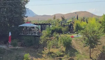 Zjarri shkrumbon restorantin e agroturizmit në Mesopotam