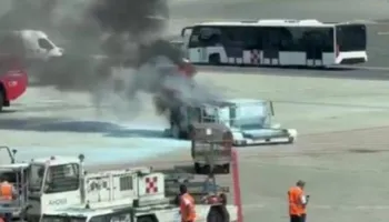 Zjarri shpërthen te bagazhet pak para nisjes së avionit drejt Londrës, dyshohet bateria e litiumit