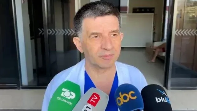 Zjarri te hoteli në Lungomare, shefi i reanimacionit në Vlorë: 5 pacientë janë dërguar drejt Tiranës, një vajzë në gjendje të rëndë