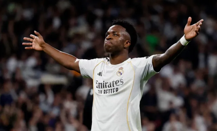 ZYRTARE/ “Tërbohet” Perez, pas Diomande ekipi i Real Madrid blindon edhe Vinicius jr