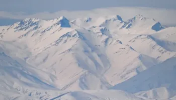 10 të zhdukur pas ortekut në Nepal, mes tyre alpinistë dhe pjesëtarë të stafit