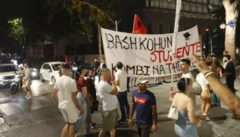 103 protesta dhe kërkesa mbetet e njëjtë/ Qytetarët kundër Ramës dalin sërish në shesh