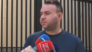 11 protestues të shoqëruar, shpërthen Balliu: Një turp i madh! Në burg duhet të ishte Rama, Balluku dhe hajdutët e qeverisë