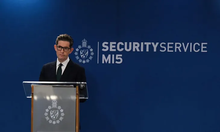 25-vjetori i sulmeve të 11 shtatorit, kreu i inteligjencës britanike paralajmëron rrezikun e një kërcënimi të madh terrorist ndaj botës