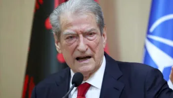 28 vite nga vrasja e Azem Hajdarit/ Berisha: Në sulm! Azem, ti je gjallë!