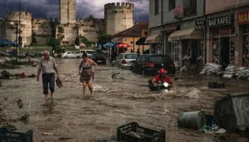 30 minuta shi, Elbasani nën ujë/ Sa është investuar për kanalizimet e qytetit?