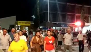 38 netë protestë në Divjakë/ Qytetarët kundër ‘Territoriales’, s’pranojnë bashkimin me Lushnjën