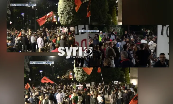 4 muaj qëndresë/ Qytetarët në protestë para Kryeministrisë: Rama në burg