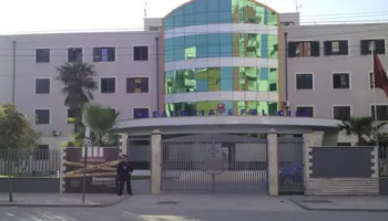 8 vjedhje në dy muaj, arrestohet 49-vjeçari në Durrës, në kërkim bashkëpunëtori