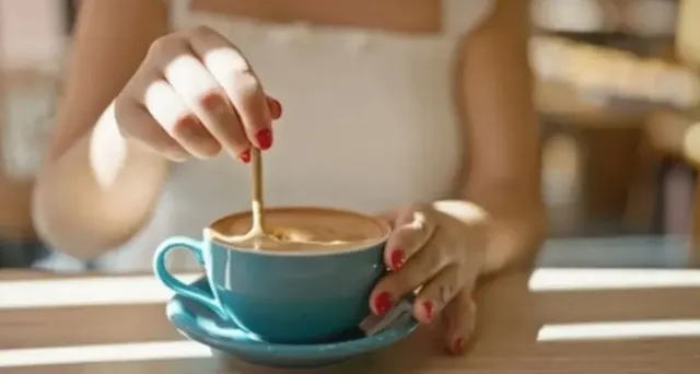 A duhet të shmangin kafenë personat me grupin e gjakut zero? Çfarë thotë shkenca