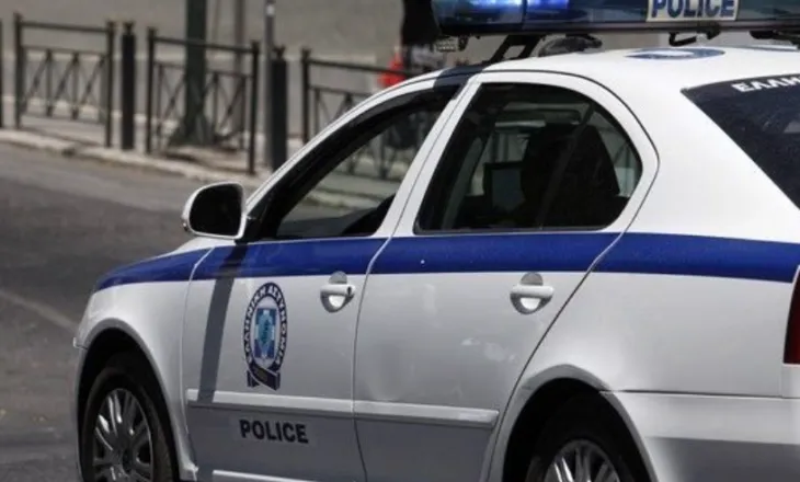 Abuzoi me dy adoleshente, arrestohet 33-vjeçari në Greqi