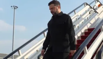 Aeroplani i Zelenskyt i shpëton sulmit me dron në Moldavi